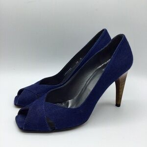 STUART Weitzman Sz 10M Navy Linen Open Toe Pump with Wood 4” Heels